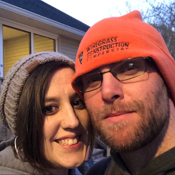 Meet your Posher, Rachel - Picture 1 of 2